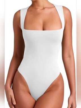 NWT Women’s Square Neck Double Lined Sleeveless Tank Top Bodysuit (Size M)
